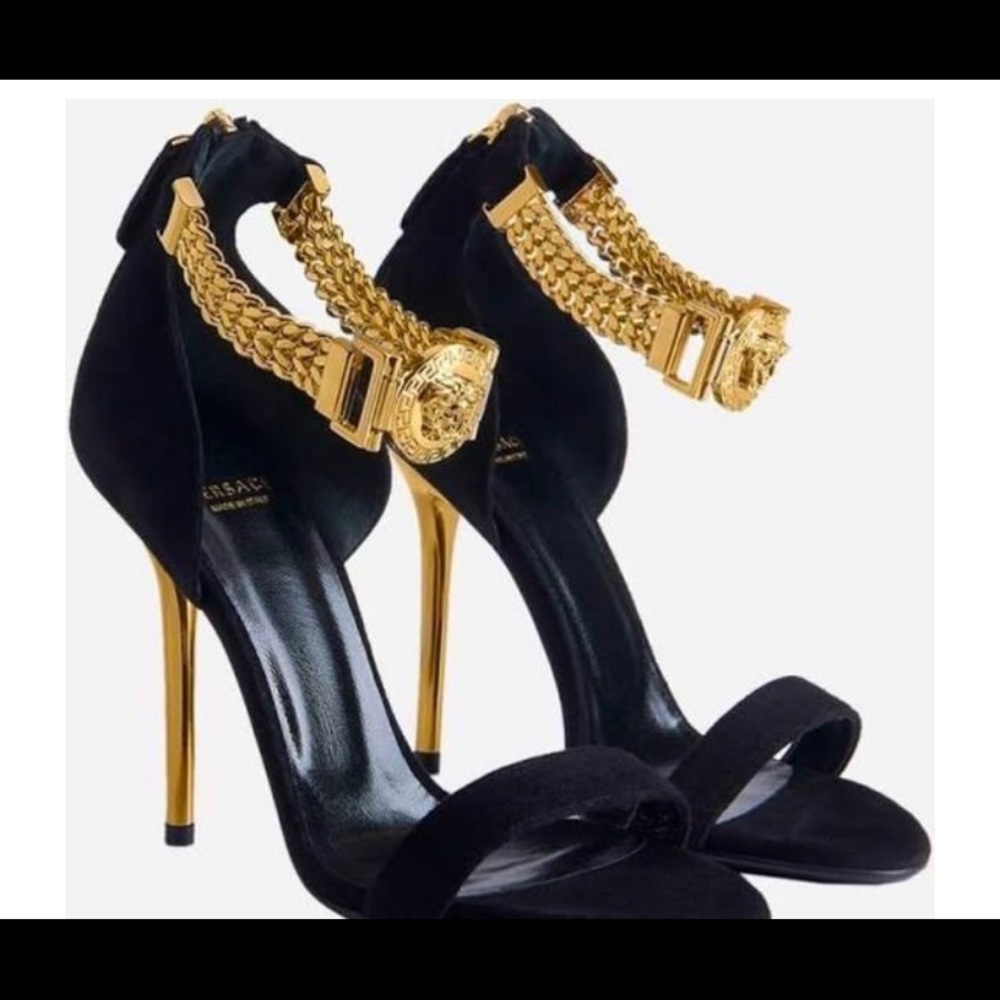 ✨Versace Medusa Heels✨